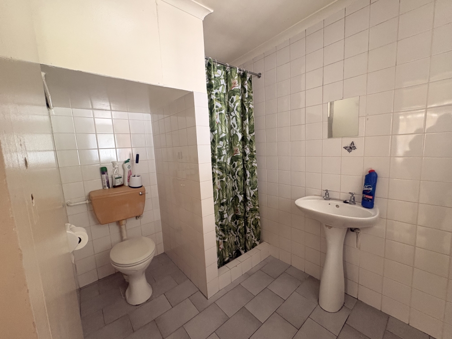 To Let 1 Bedroom Property for Rent in Belthorn Estate Western Cape